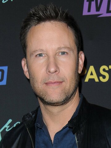Michael Rosenbaum Headshot