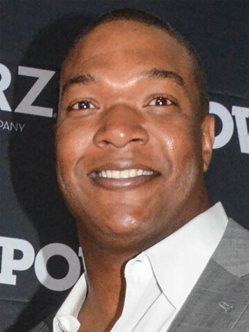 Chris Samuels Headshot