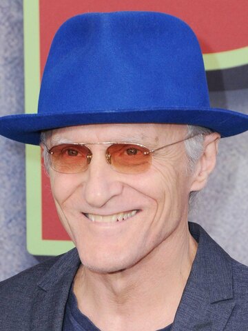 David Patrick Kelly Headshot