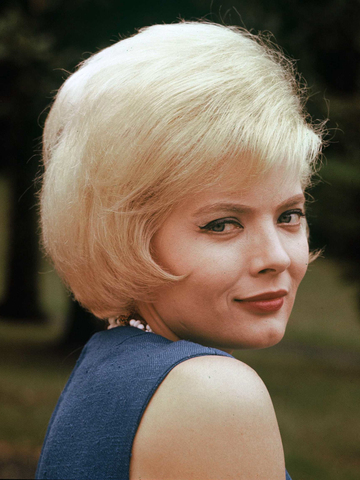 Corinne Marchand Headshot