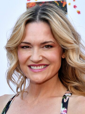 Victoria Pratt Headshot