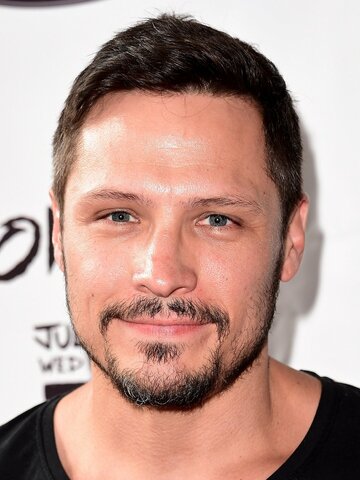 Nick Wechsler Headshot