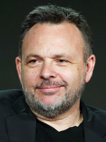 Danny Cannon Headshot