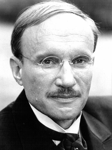 James Olson Headshot