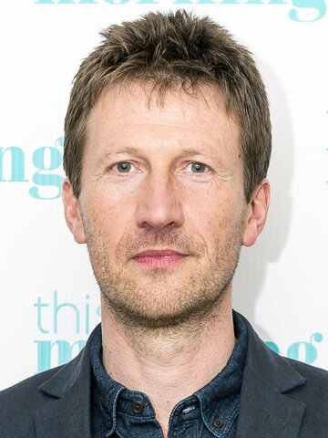 Mark Bazeley Headshot