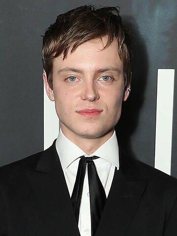 Oliver Finnegan Headshot