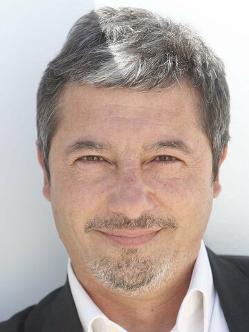 Marc Duret Headshot