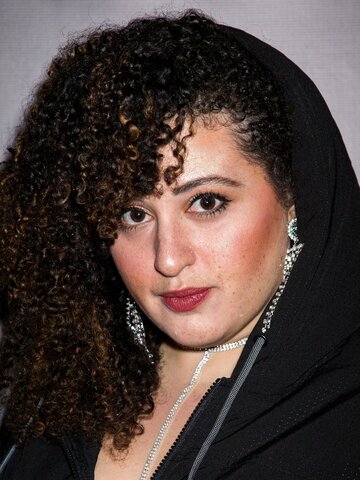 Simone Recasner Headshot