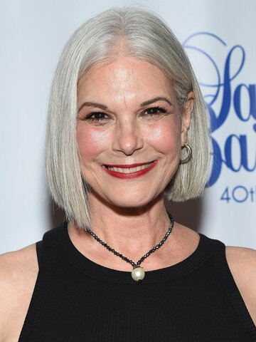 Terri Garber Headshot