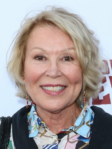 Leslie Easterbrook Headshot