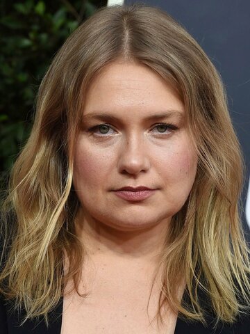 Merritt Wever Headshot