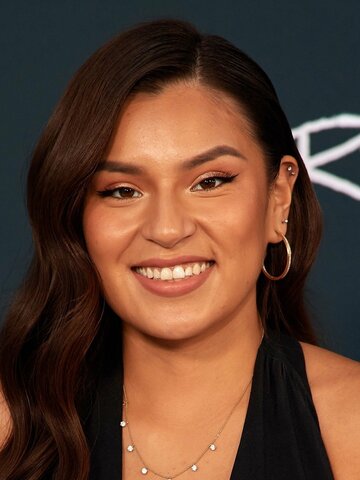 Paulina Alexis Headshot