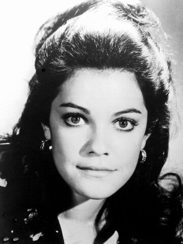 Julie Cobb Headshot