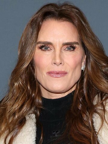 Brooke Shields Headshot
