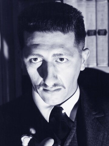 Henry Corden Headshot
