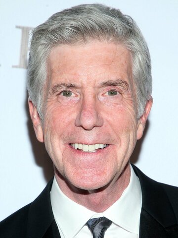 Tom Bergeron Headshot