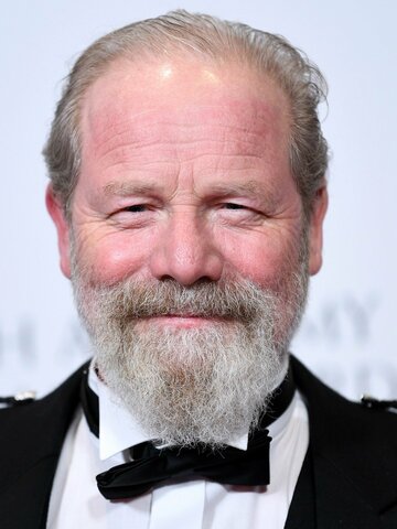 Peter Mullan Headshot