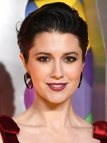Mary Elizabeth Winstead Headshot