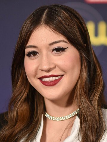 Alaqua Cox Headshot