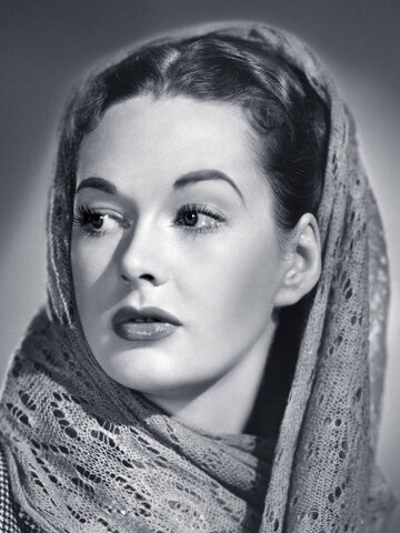 Beatrice Campbell Headshot