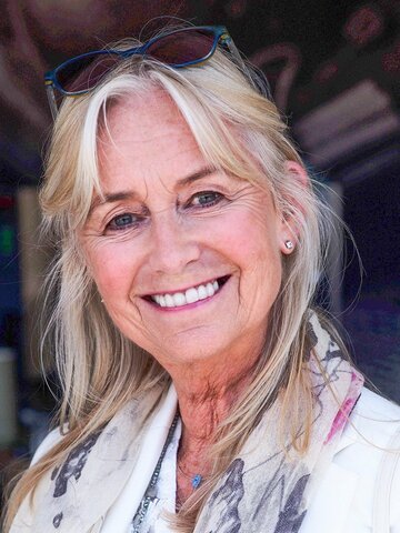 Susan George Headshot
