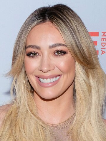 Hilary Duff Headshot