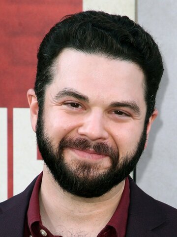 Samm Levine Headshot