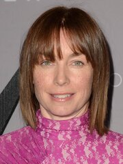 Julianne Nicholson