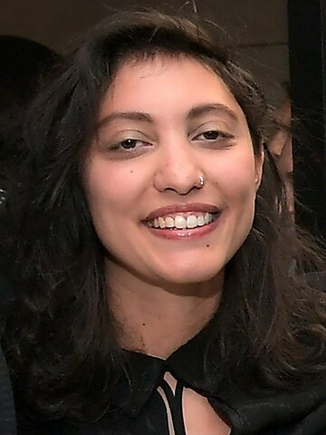 Francesca Sloane Headshot