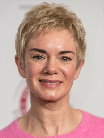 Victoria Hamilton Headshot