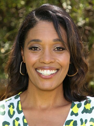 Tembi Locke Headshot