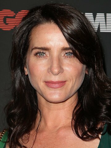Michele Hicks Headshot