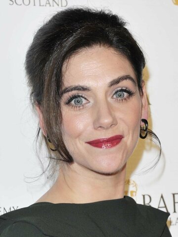 Neve McIntosh Headshot
