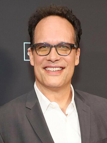 Diedrich Bader Headshot