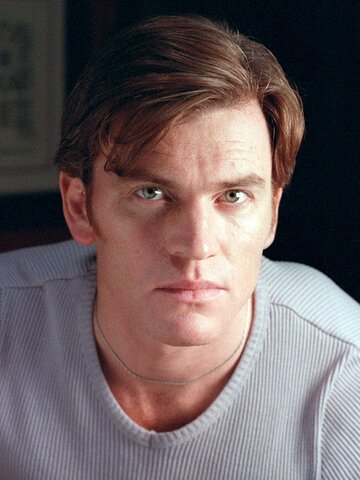 Richard Dillane Headshot