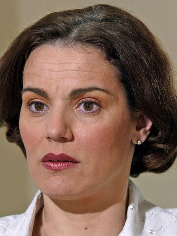 Maia Morgenstern Headshot