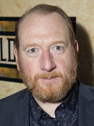 Adrian Scarborough Headshot