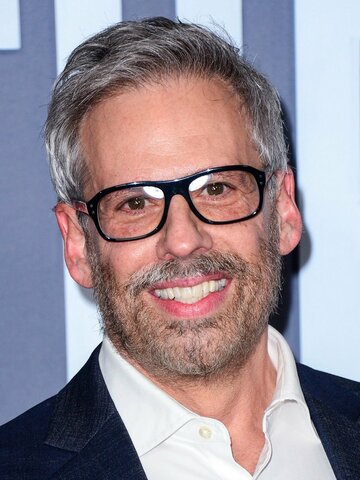Josh Pais Headshot