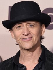 Clifton Collins