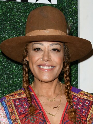 Cree Summer Headshot