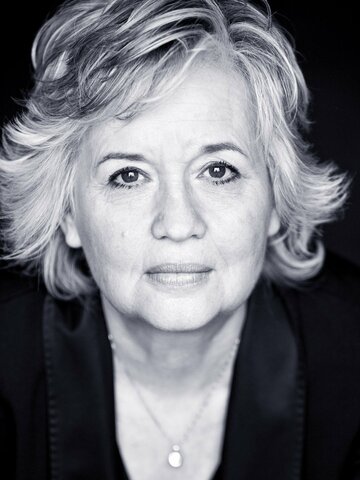 Susan Penhaligon Headshot