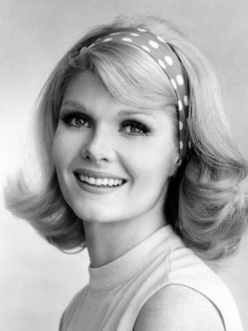 Jean Hale Headshot