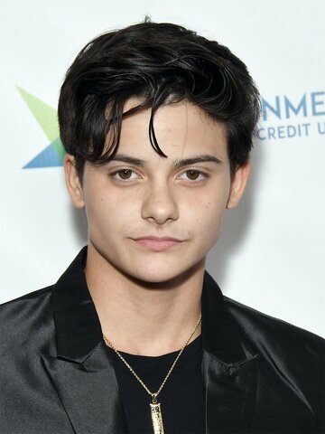 Tyler DiChiara Headshot