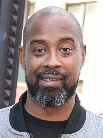 Kenny Anderson Headshot