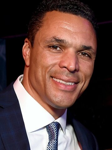 Tony Gonzalez Headshot