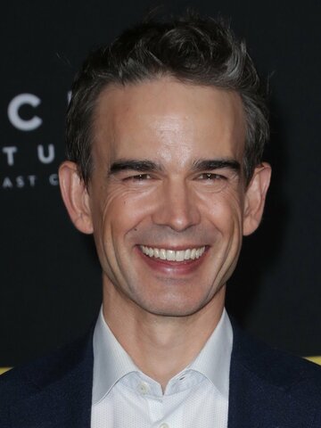 Christopher Gorham Headshot