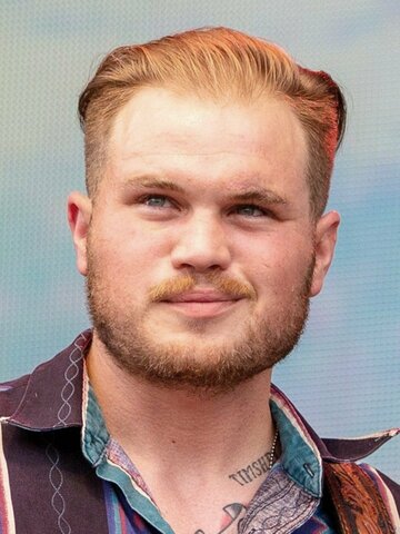 Zach Bryan Headshot