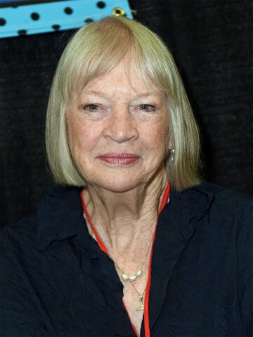 Dorothy Lyman Headshot