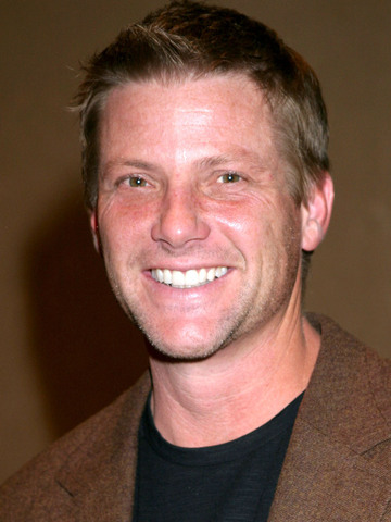 Doug Savant Headshot
