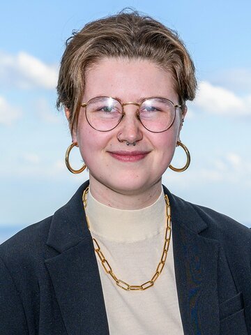 Mattea Roach Headshot